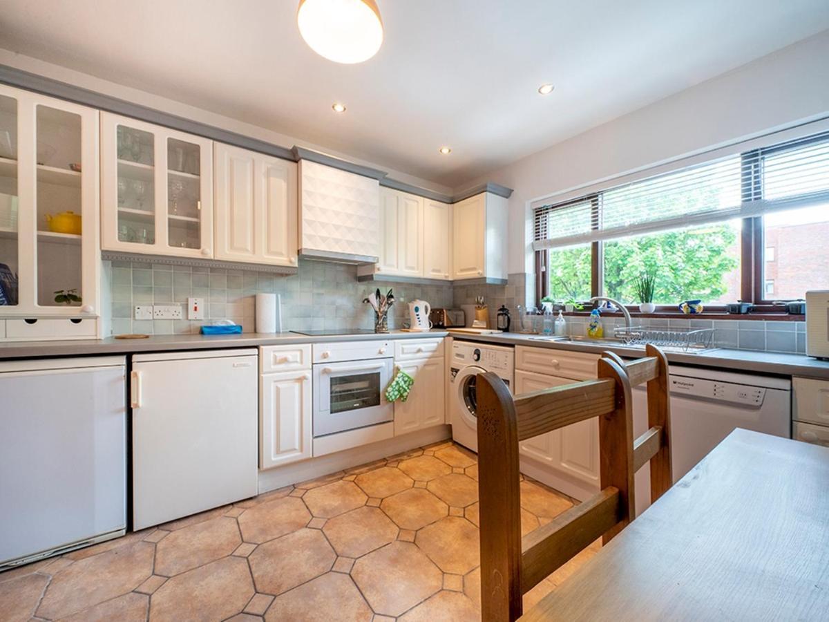 Pass The Keys Stunning 3 Bedroom Apt Leafy South Belfast With Lots Nearby Εξωτερικό φωτογραφία