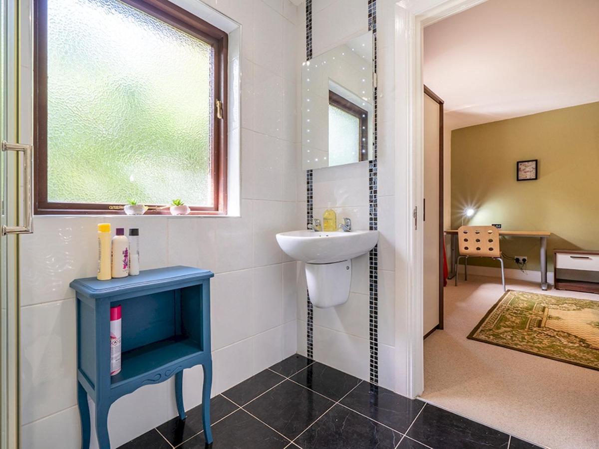 Pass The Keys Stunning 3 Bedroom Apt Leafy South Belfast With Lots Nearby Εξωτερικό φωτογραφία