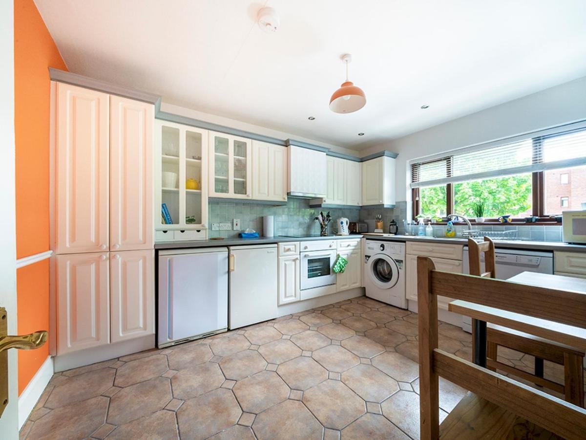 Pass The Keys Stunning 3 Bedroom Apt Leafy South Belfast With Lots Nearby Εξωτερικό φωτογραφία